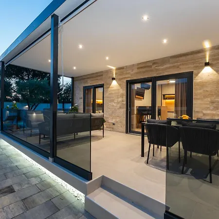 House With Pool Mari Biograd Na Moru